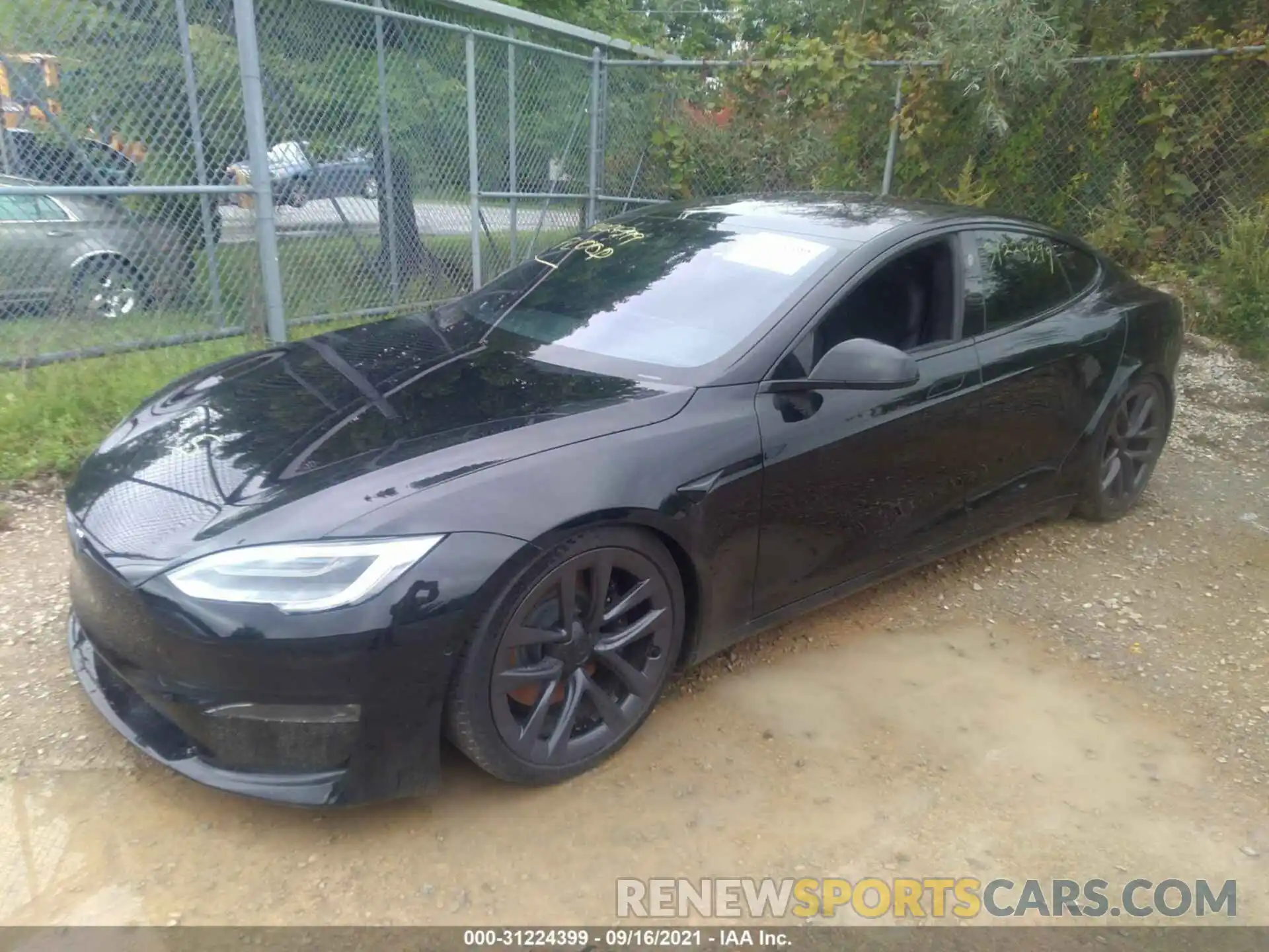 2 Photograph of a damaged car 5YJSA1E54MF433389 TESLA MODEL S 2021