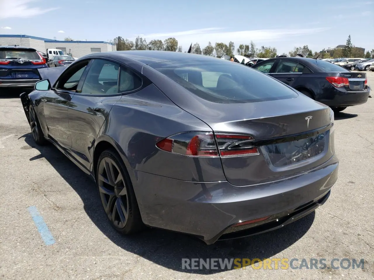 3 Photograph of a damaged car 5YJSA1E55MF428430 TESLA MODEL S 2021