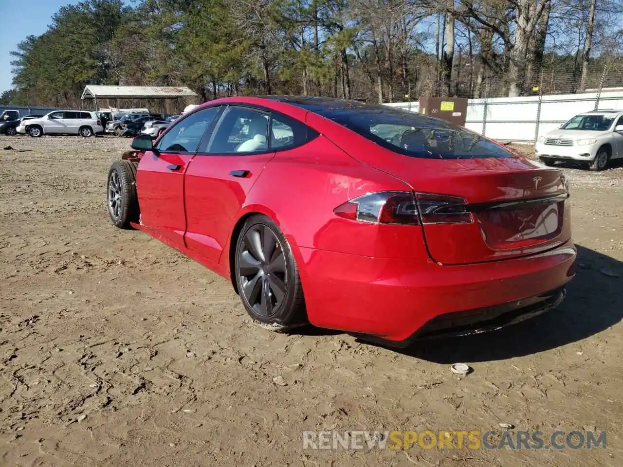 3 Photograph of a damaged car 5YJSA1E55MF451528 TESLA MODEL S 2021