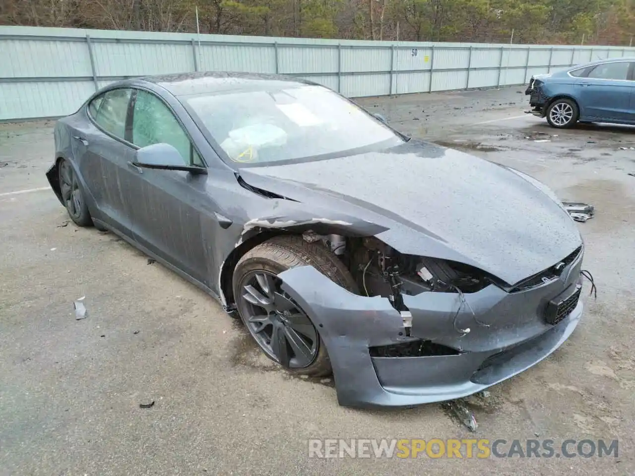 1 Photograph of a damaged car 5YJSA1E55MF454607 TESLA MODEL S 2021