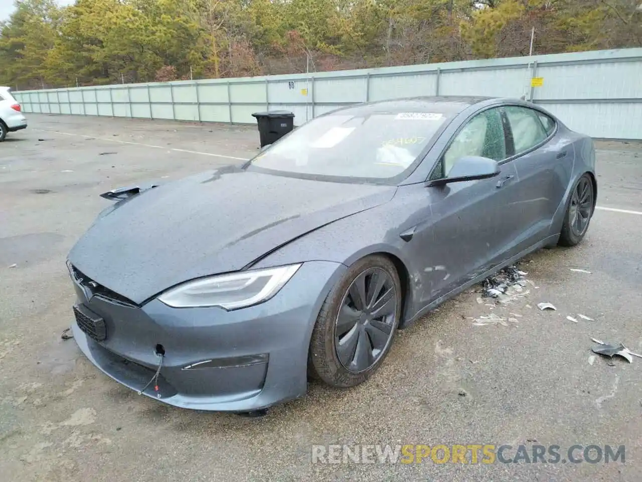 2 Photograph of a damaged car 5YJSA1E55MF454607 TESLA MODEL S 2021