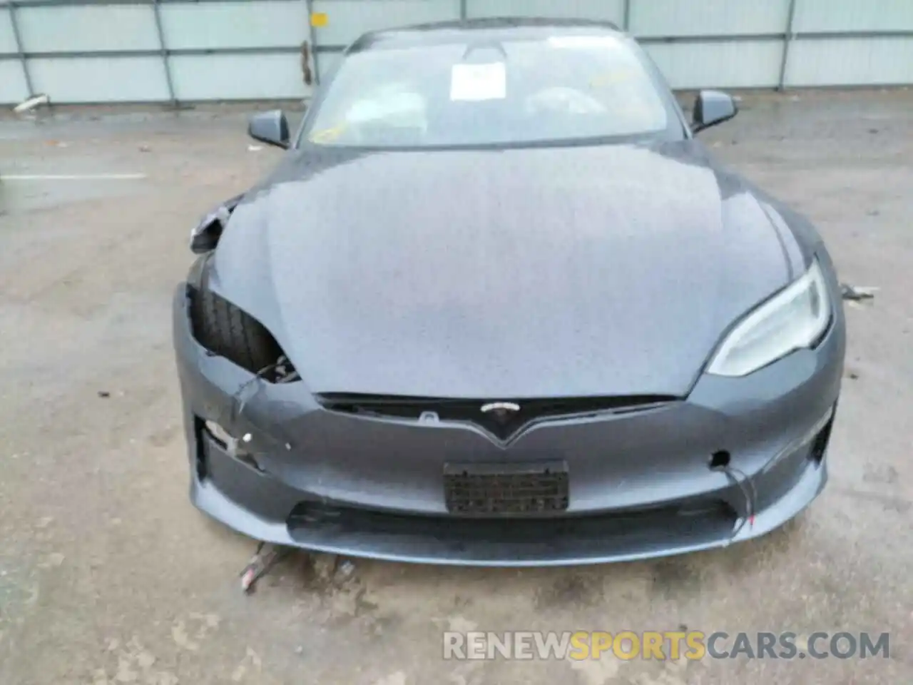 9 Photograph of a damaged car 5YJSA1E55MF454607 TESLA MODEL S 2021