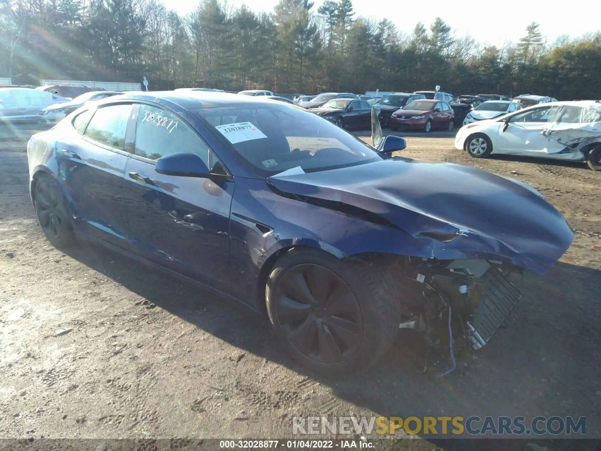 1 Photograph of a damaged car 5YJSA1E56MF439825 TESLA MODEL S 2021