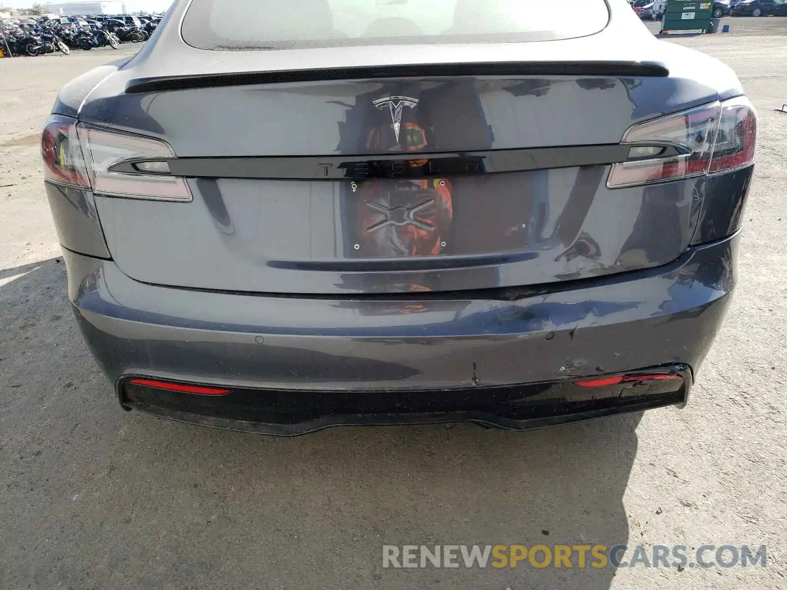 9 Photograph of a damaged car 5YJSA1E58MF436084 TESLA MODEL S 2021