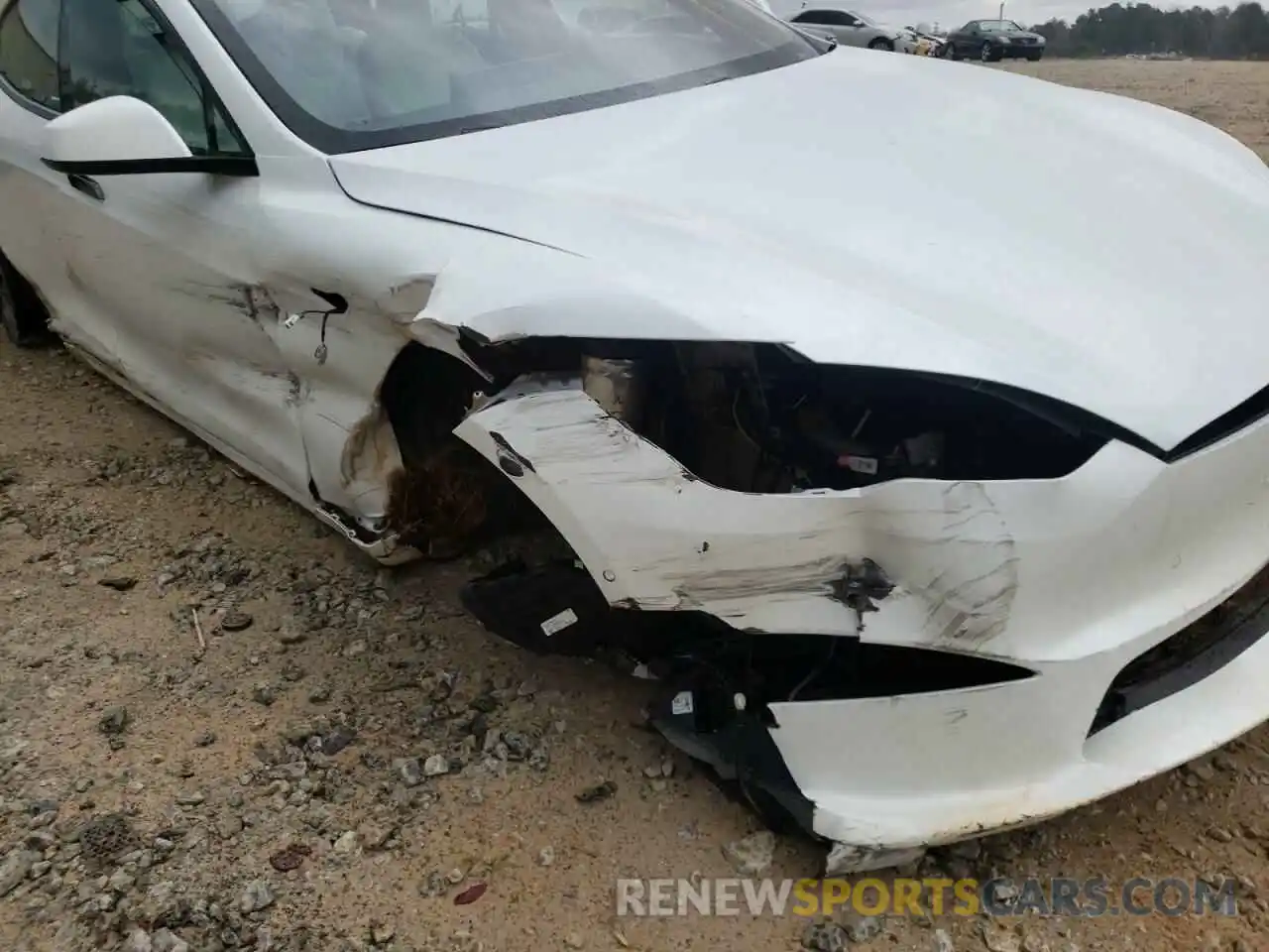 9 Photograph of a damaged car 5YJSA1E58MF452625 TESLA MODEL S 2021