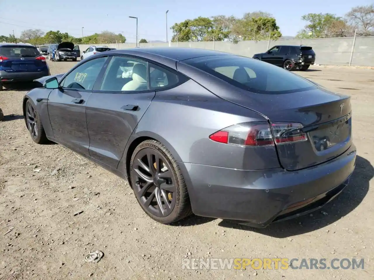 3 Photograph of a damaged car 5YJSA1E59MF436112 TESLA MODEL S 2021