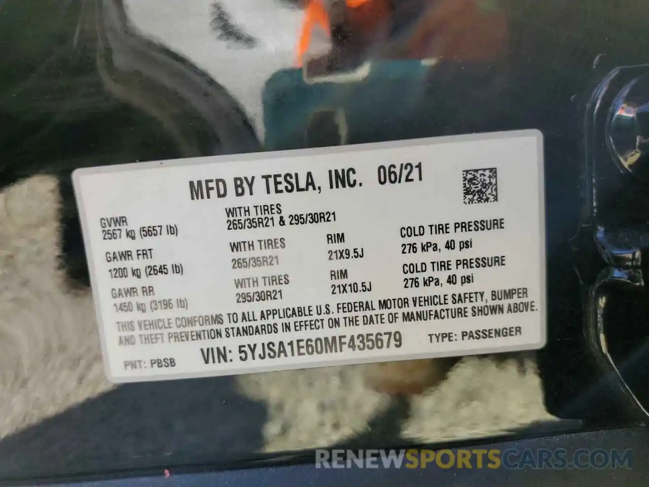 10 Photograph of a damaged car 5YJSA1E60MF435679 TESLA MODEL S 2021