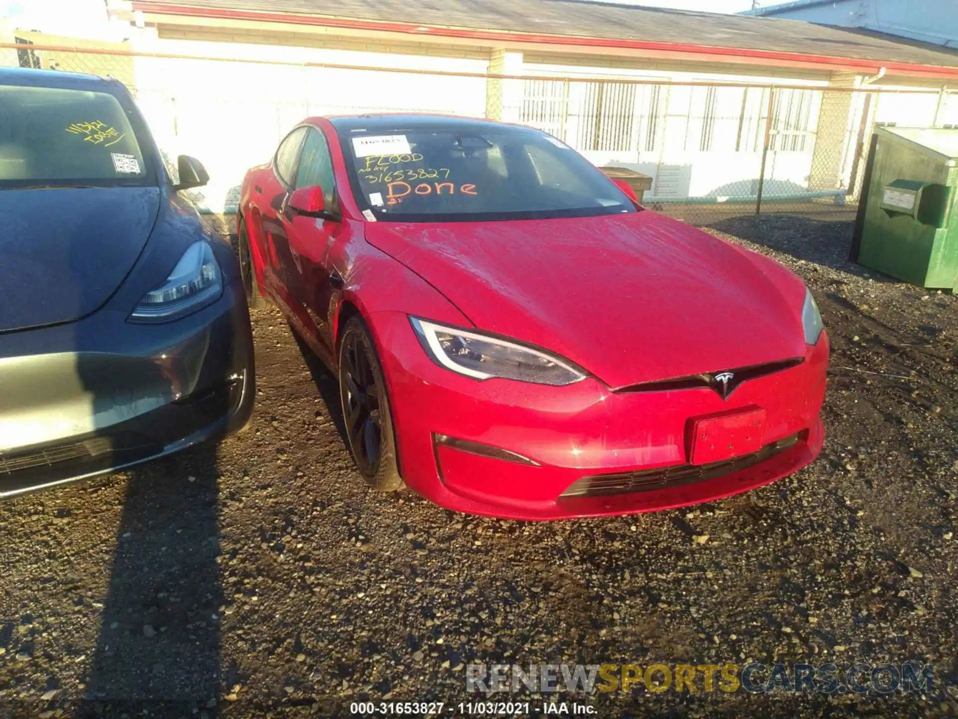 1 Photograph of a damaged car 5YJSA1E60MF439361 TESLA MODEL S 2021