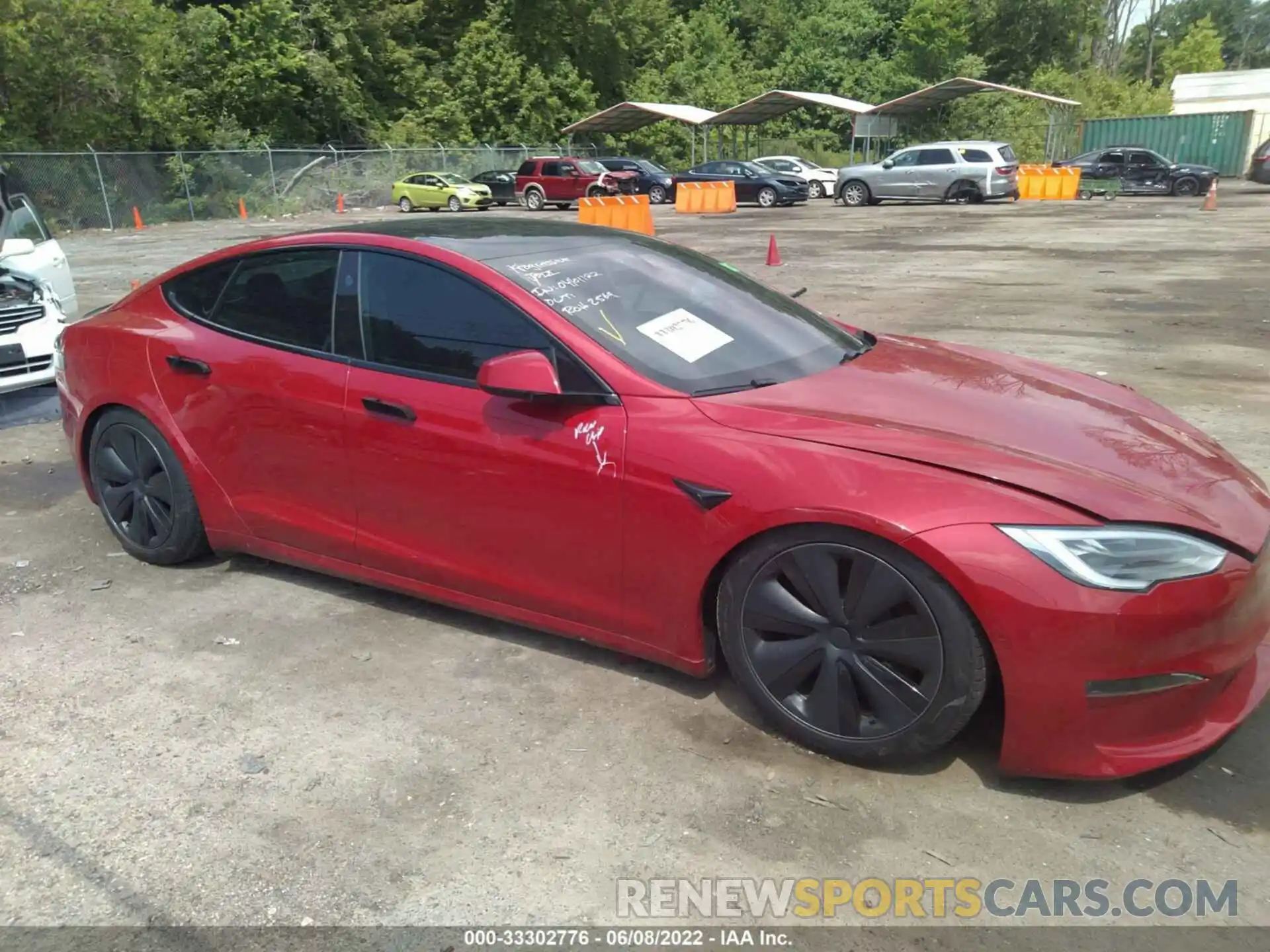 1 Photograph of a damaged car 5YJSA1E61MF440843 TESLA MODEL S 2021