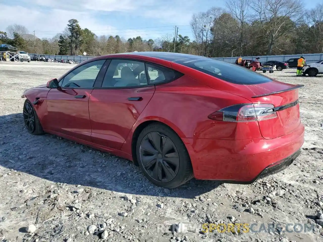 2 Photograph of a damaged car 5YJSA1E61MF451017 TESLA MODEL S 2021