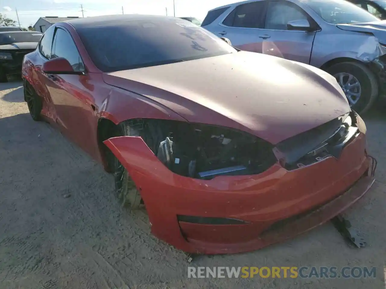 1 Photograph of a damaged car 5YJSA1E61MF452653 TESLA MODEL S 2021