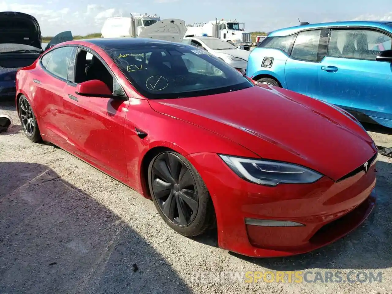 1 Photograph of a damaged car 5YJSA1E61MF452698 TESLA MODEL S 2021