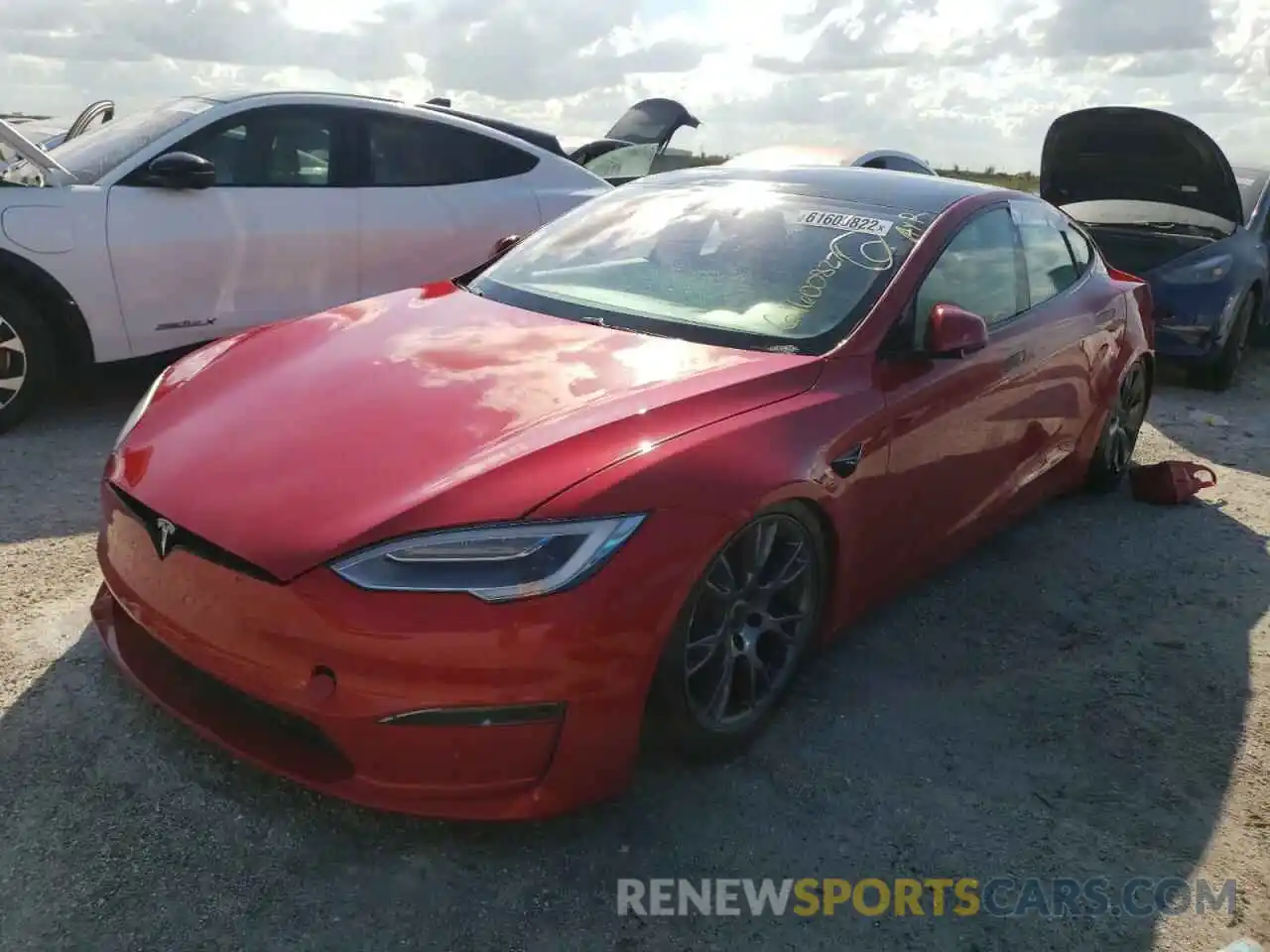 2 Photograph of a damaged car 5YJSA1E61MF452698 TESLA MODEL S 2021