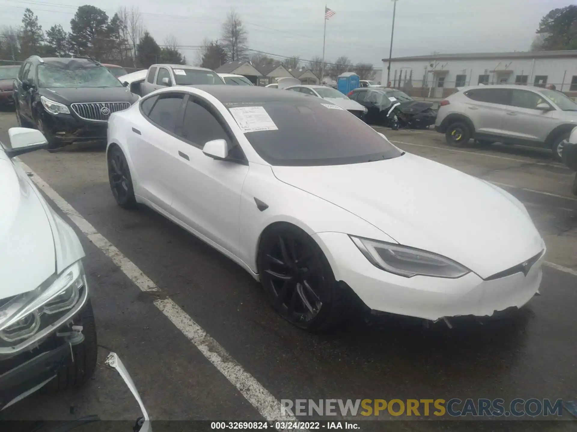 1 Photograph of a damaged car 5YJSA1E62MF434128 TESLA MODEL S 2021