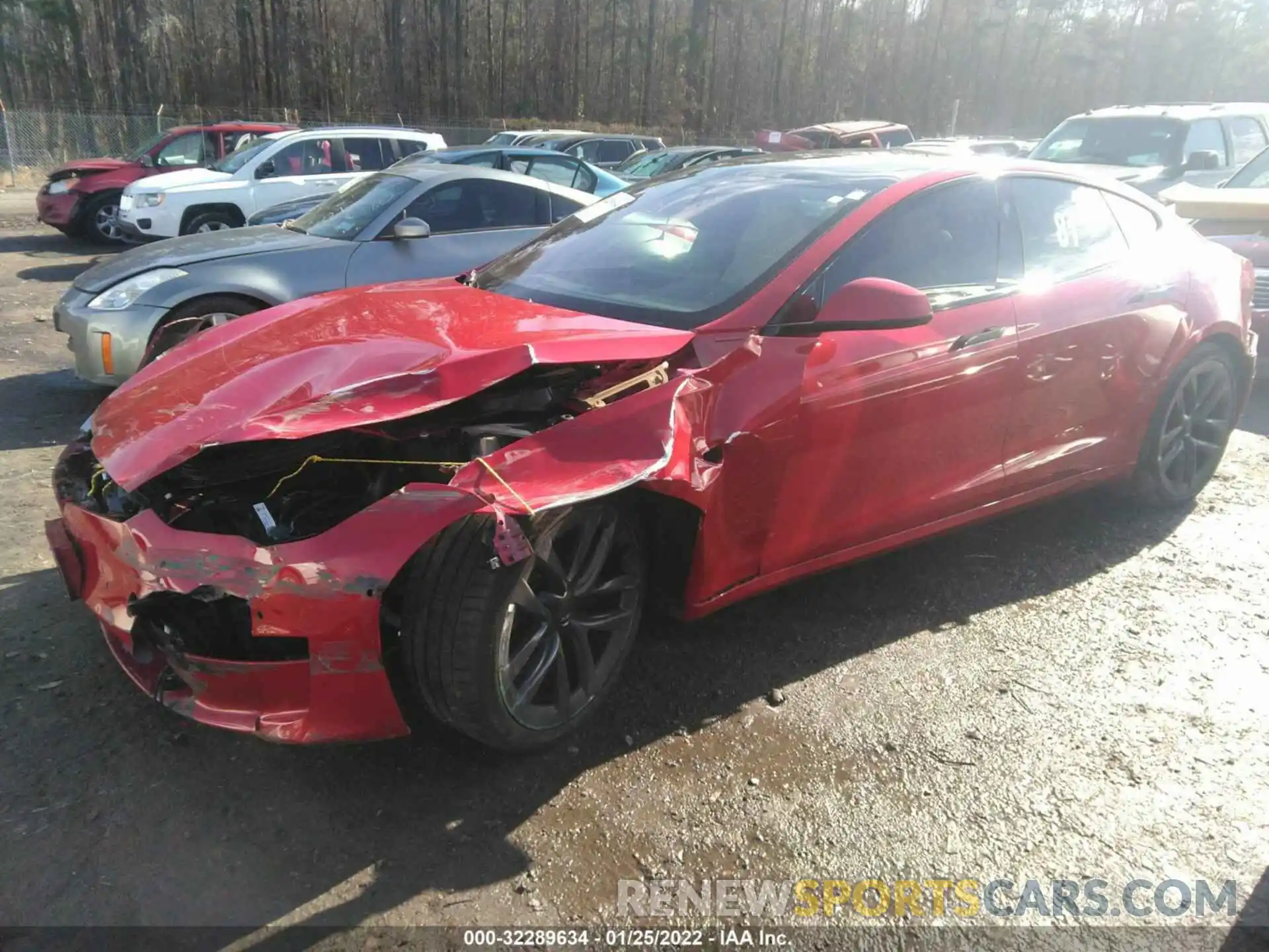 2 Photograph of a damaged car 5YJSA1E62MF440995 TESLA MODEL S 2021