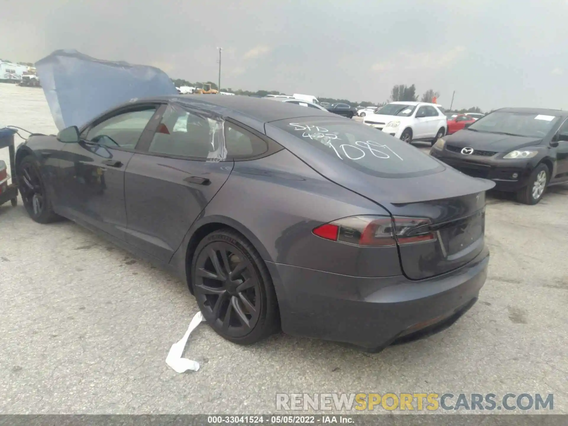 3 Photograph of a damaged car 5YJSA1E63MF431089 TESLA MODEL S 2021