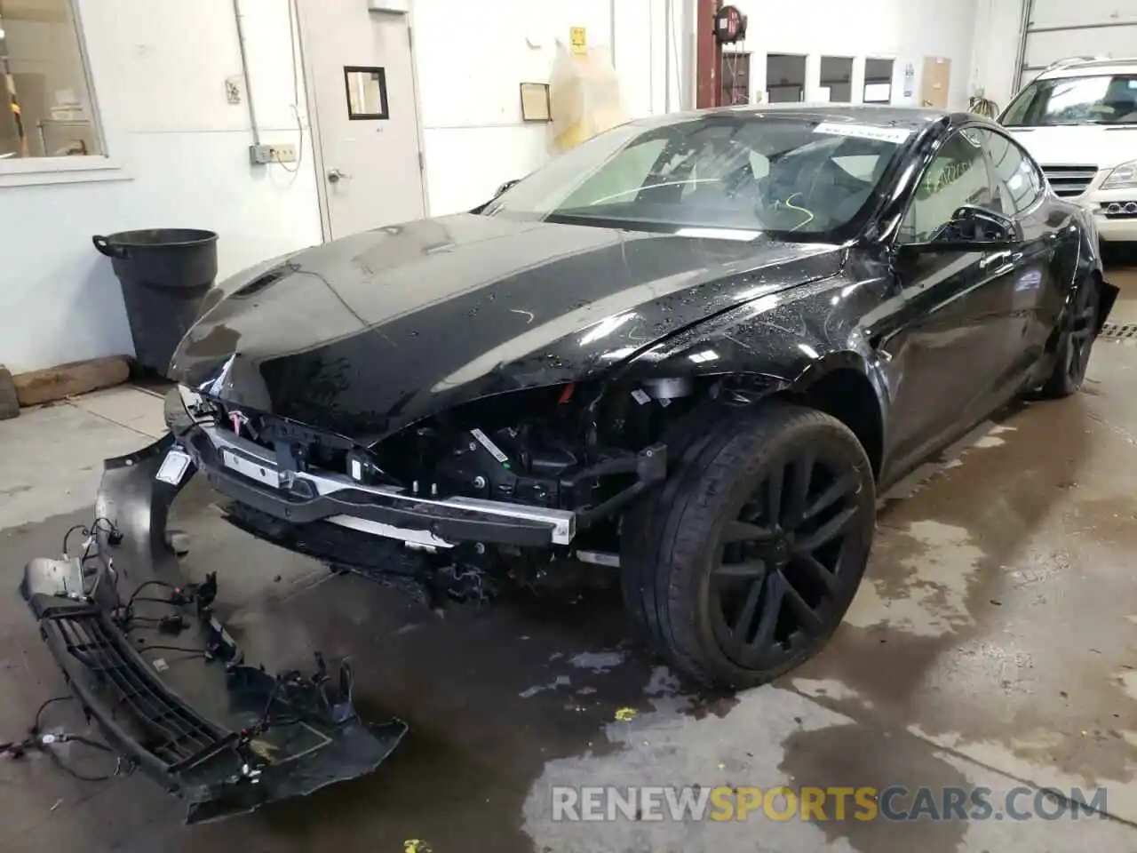 2 Photograph of a damaged car 5YJSA1E63MF432050 TESLA MODEL S 2021