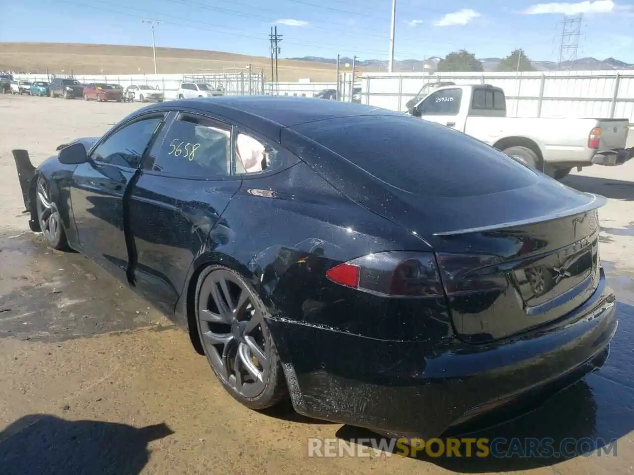 3 Photograph of a damaged car 5YJSA1E63MF433229 TESLA MODEL S 2021