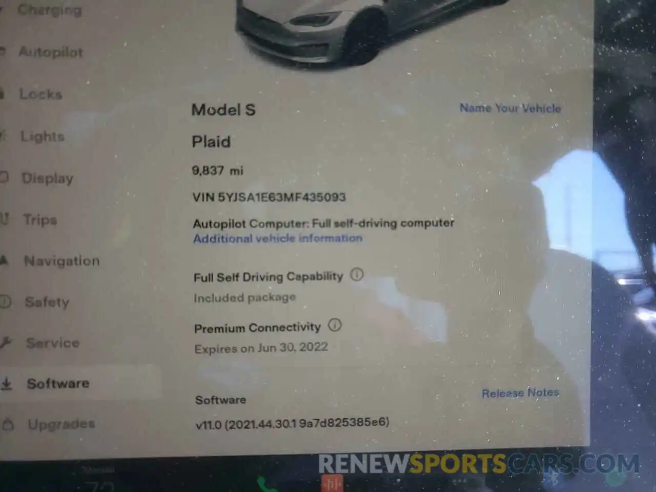 8 Photograph of a damaged car 5YJSA1E63MF435093 TESLA MODEL S 2021