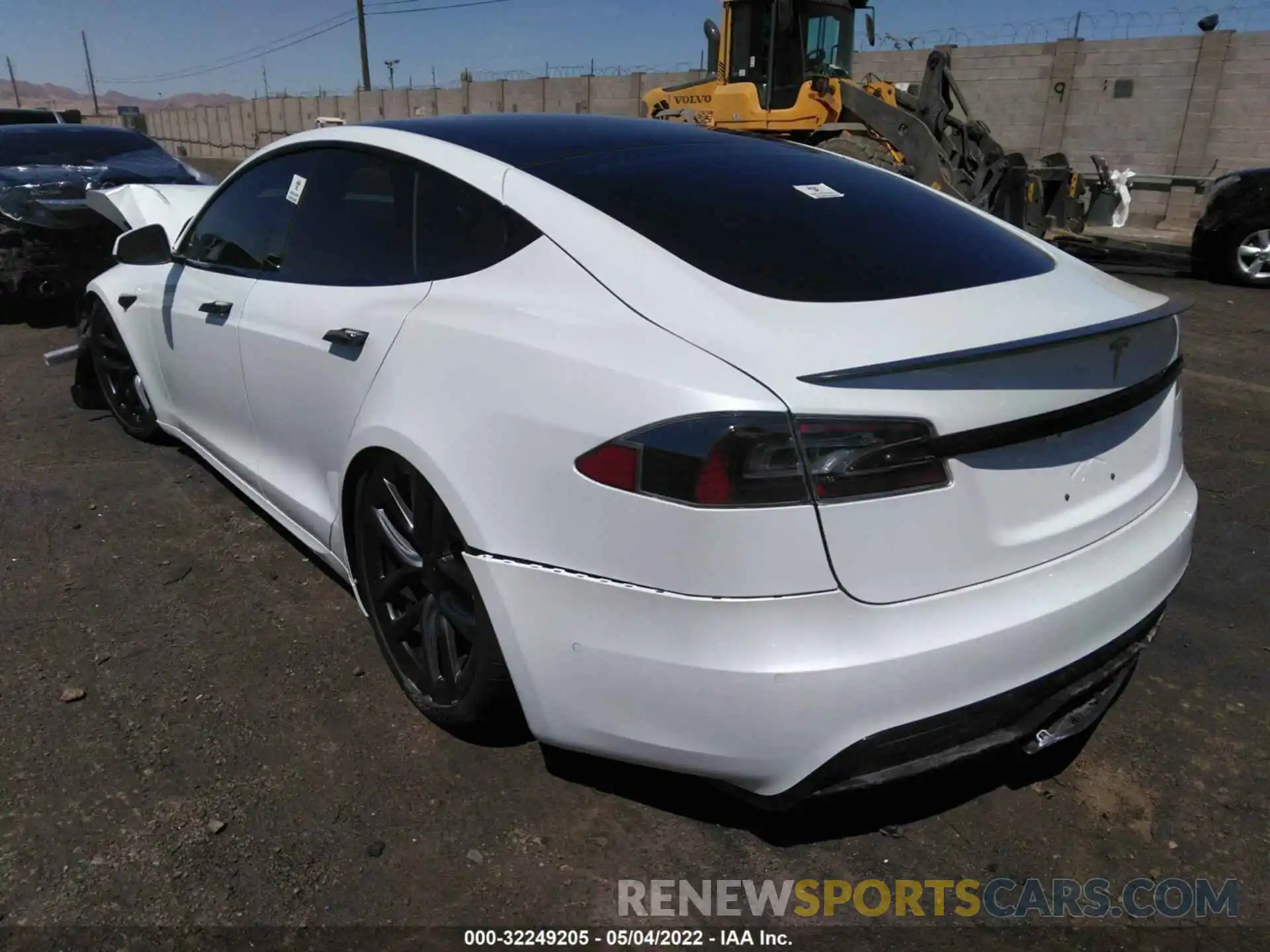 3 Photograph of a damaged car 5YJSA1E63MF454419 TESLA MODEL S 2021