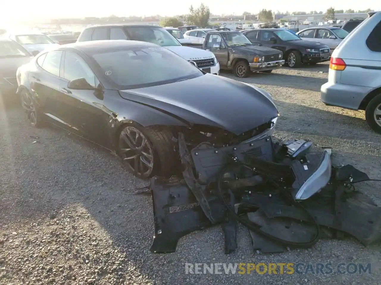 1 Photograph of a damaged car 5YJSA1E64MF452629 TESLA MODEL S 2021