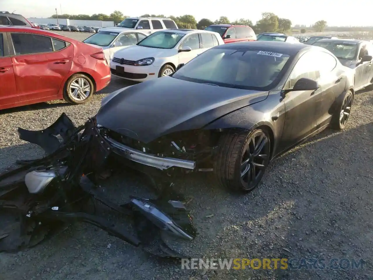 2 Photograph of a damaged car 5YJSA1E64MF452629 TESLA MODEL S 2021