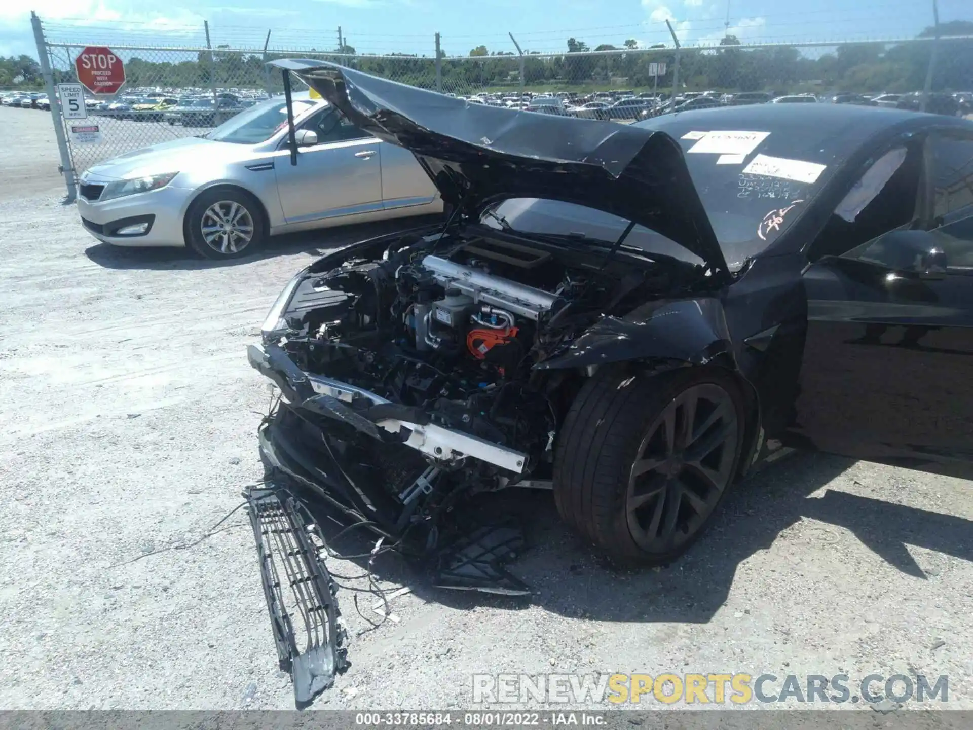 6 Photograph of a damaged car 5YJSA1E65MF431255 TESLA MODEL S 2021