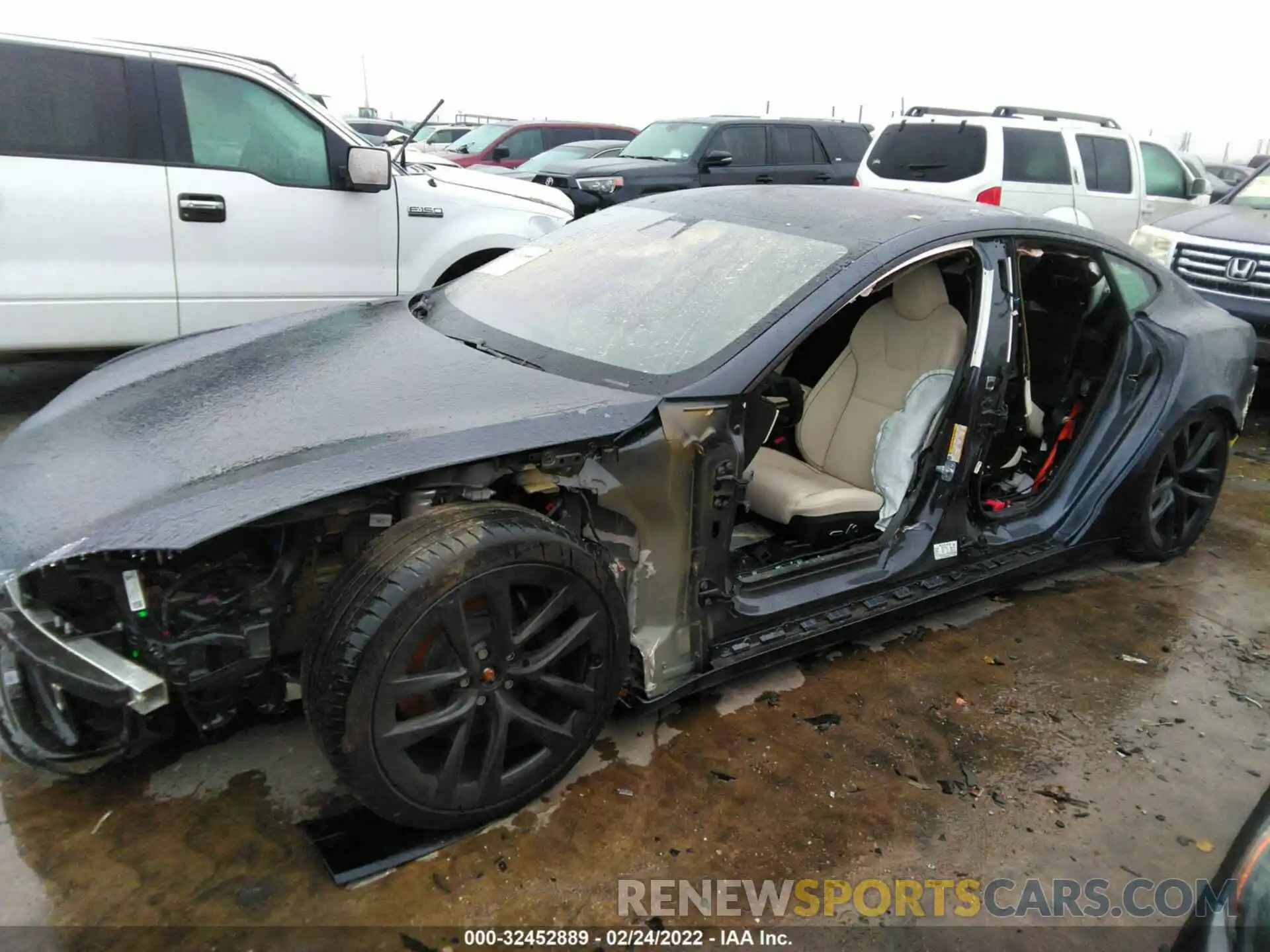 6 Photograph of a damaged car 5YJSA1E66MF433483 TESLA MODEL S 2021