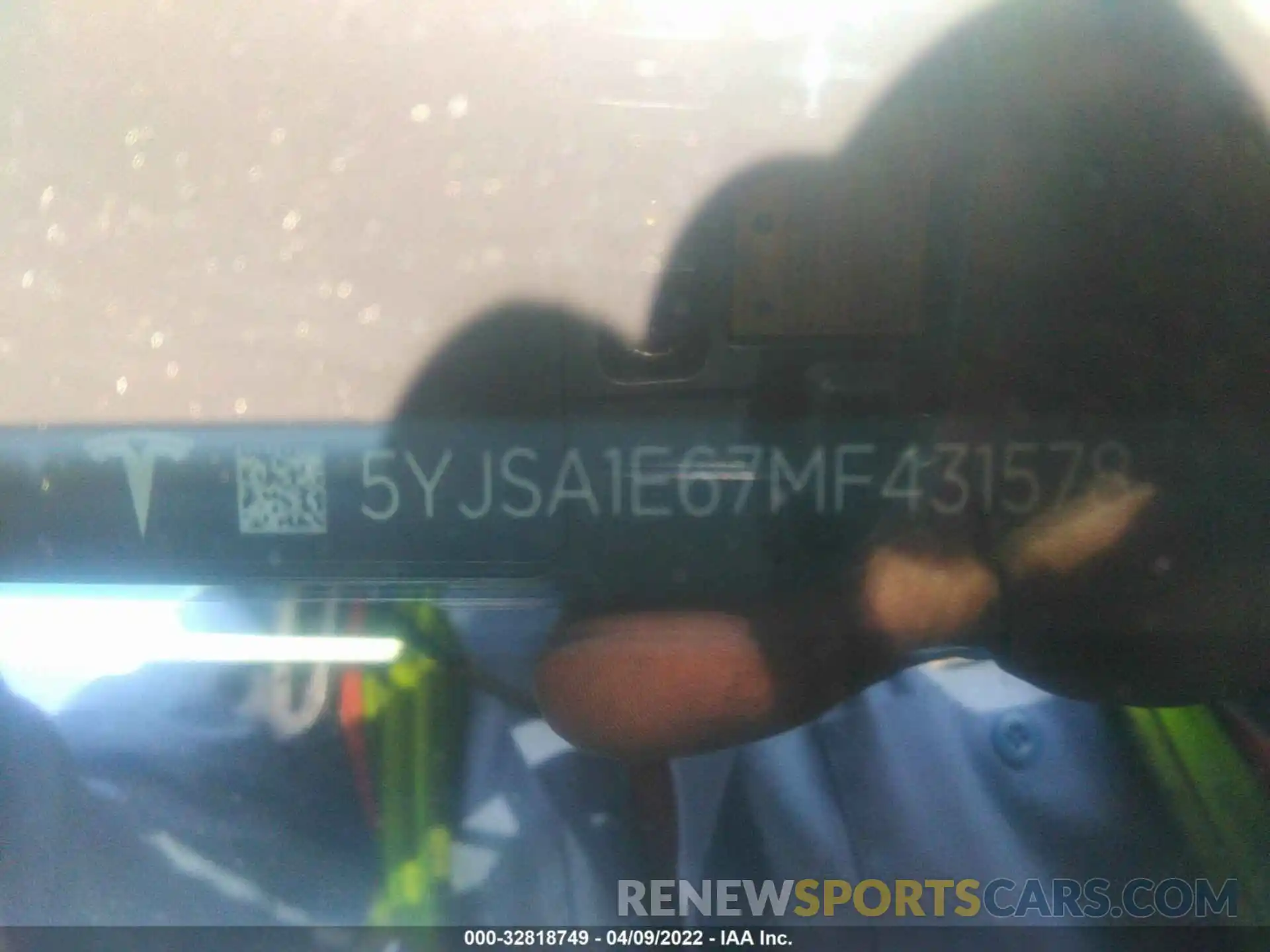 9 Photograph of a damaged car 5YJSA1E67MF431578 TESLA MODEL S 2021