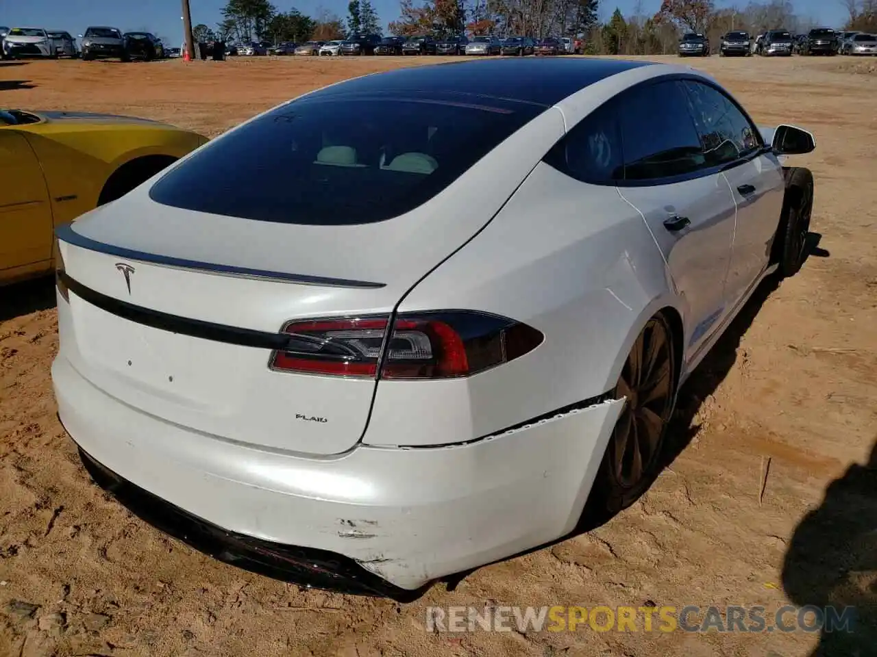 4 Photograph of a damaged car 5YJSA1E67MF438384 TESLA MODEL S 2021