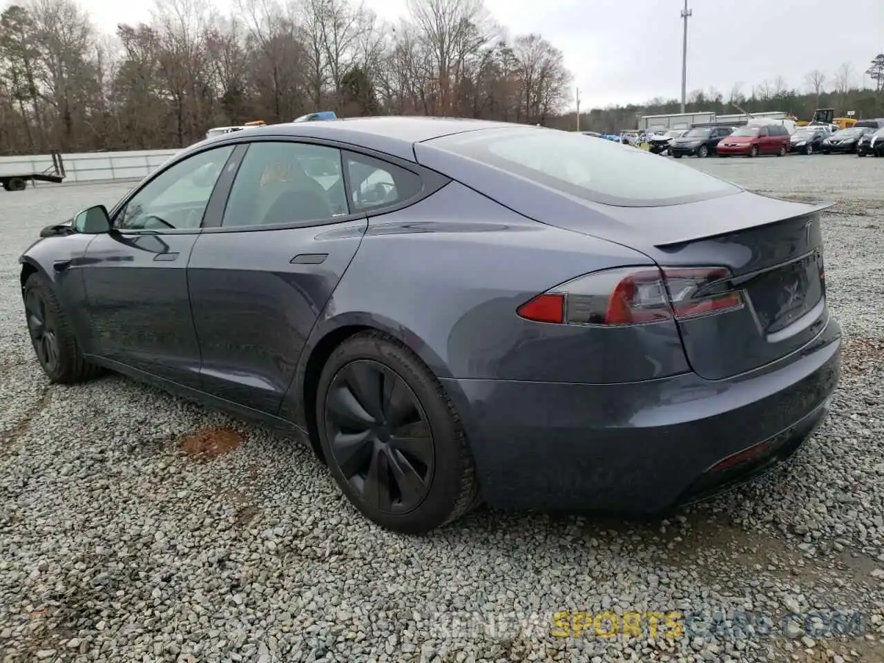 3 Photograph of a damaged car 5YJSA1E67MF438658 TESLA MODEL S 2021