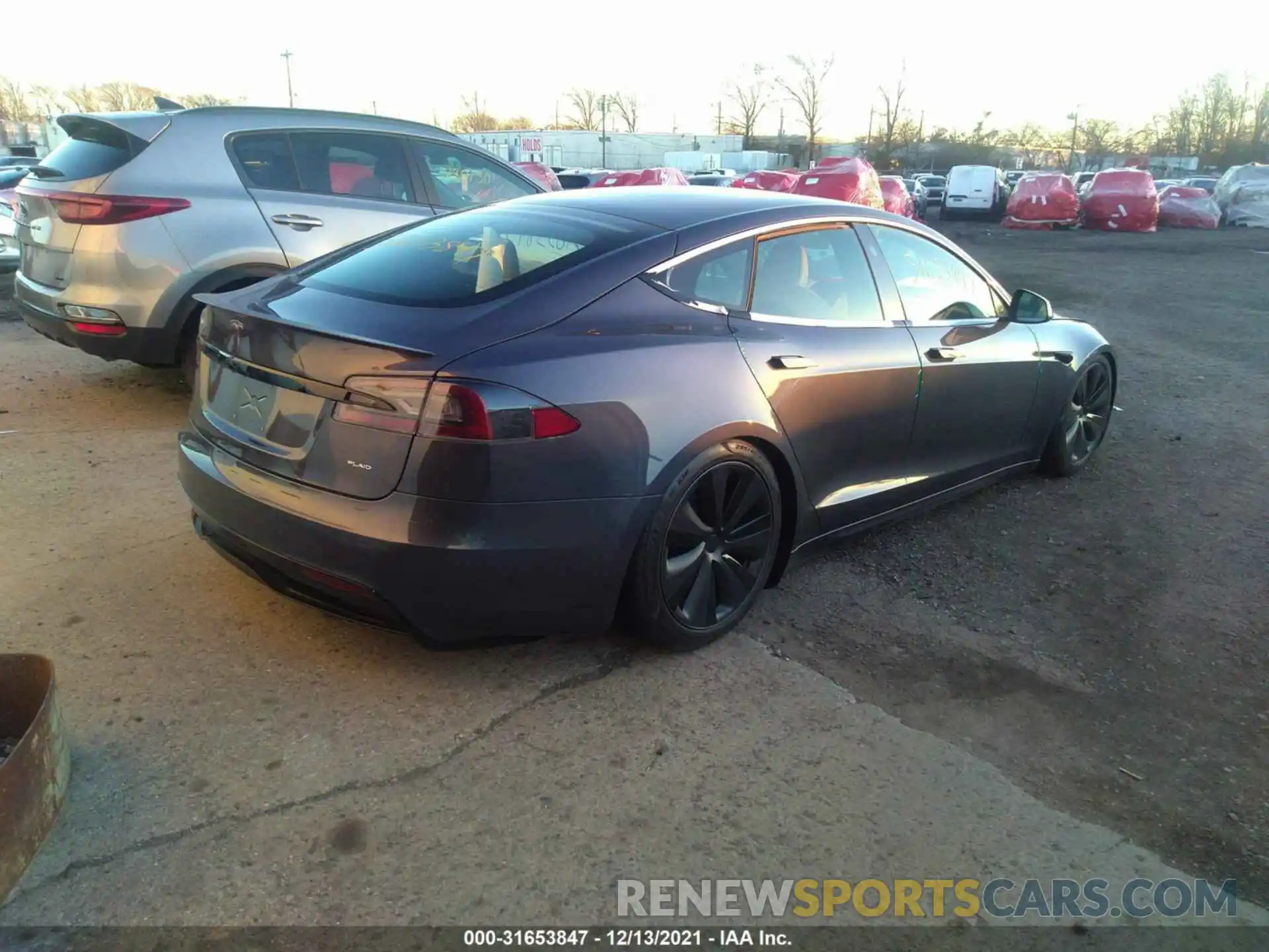 4 Фотография поврежденного автомобиля 5YJSA1E67MF439177 TESLA MODEL S 2021