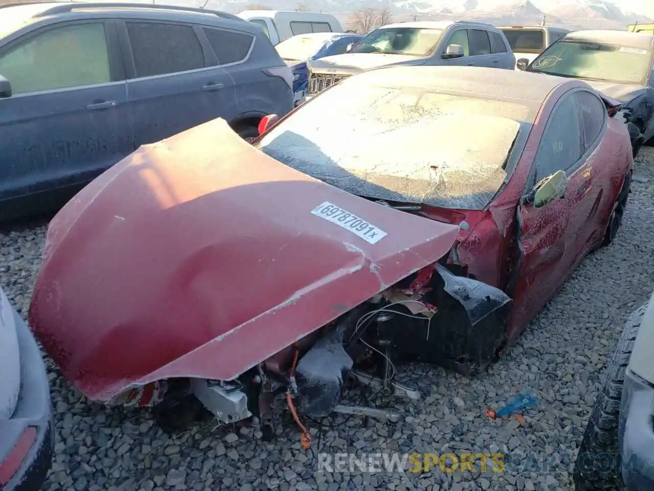 2 Photograph of a damaged car 5YJSA1E67MF442922 TESLA MODEL S 2021