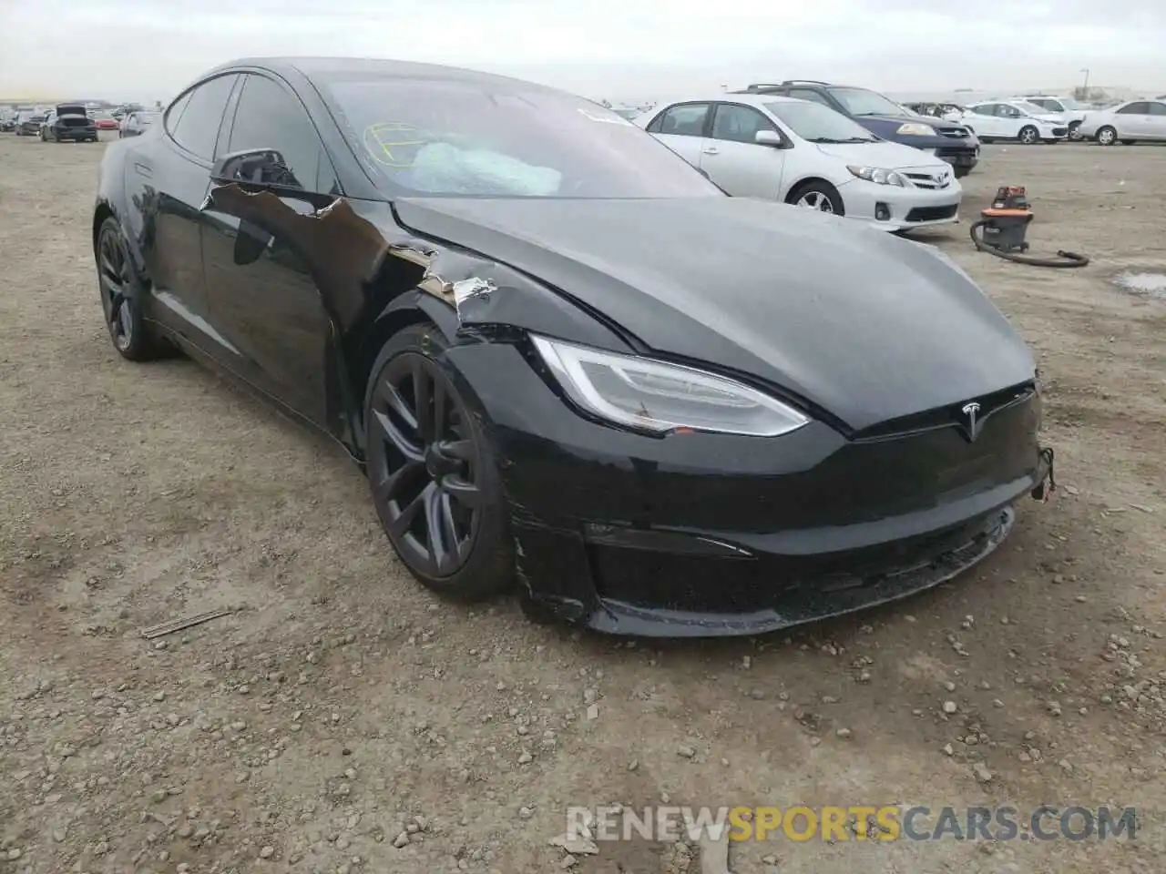 1 Photograph of a damaged car 5YJSA1E67MF451247 TESLA MODEL S 2021