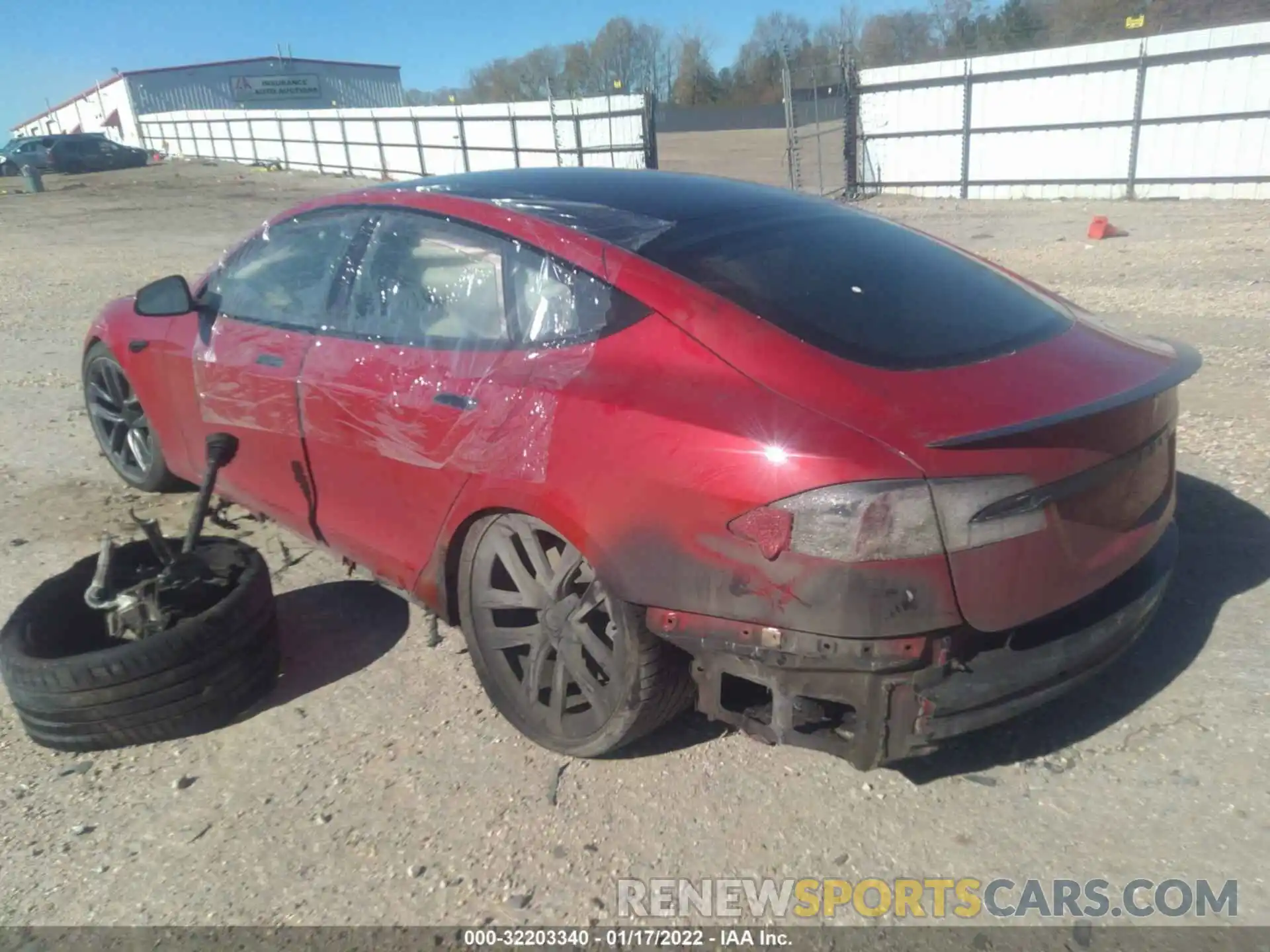 3 Photograph of a damaged car 5YJSA1E67MF452818 TESLA MODEL S 2021