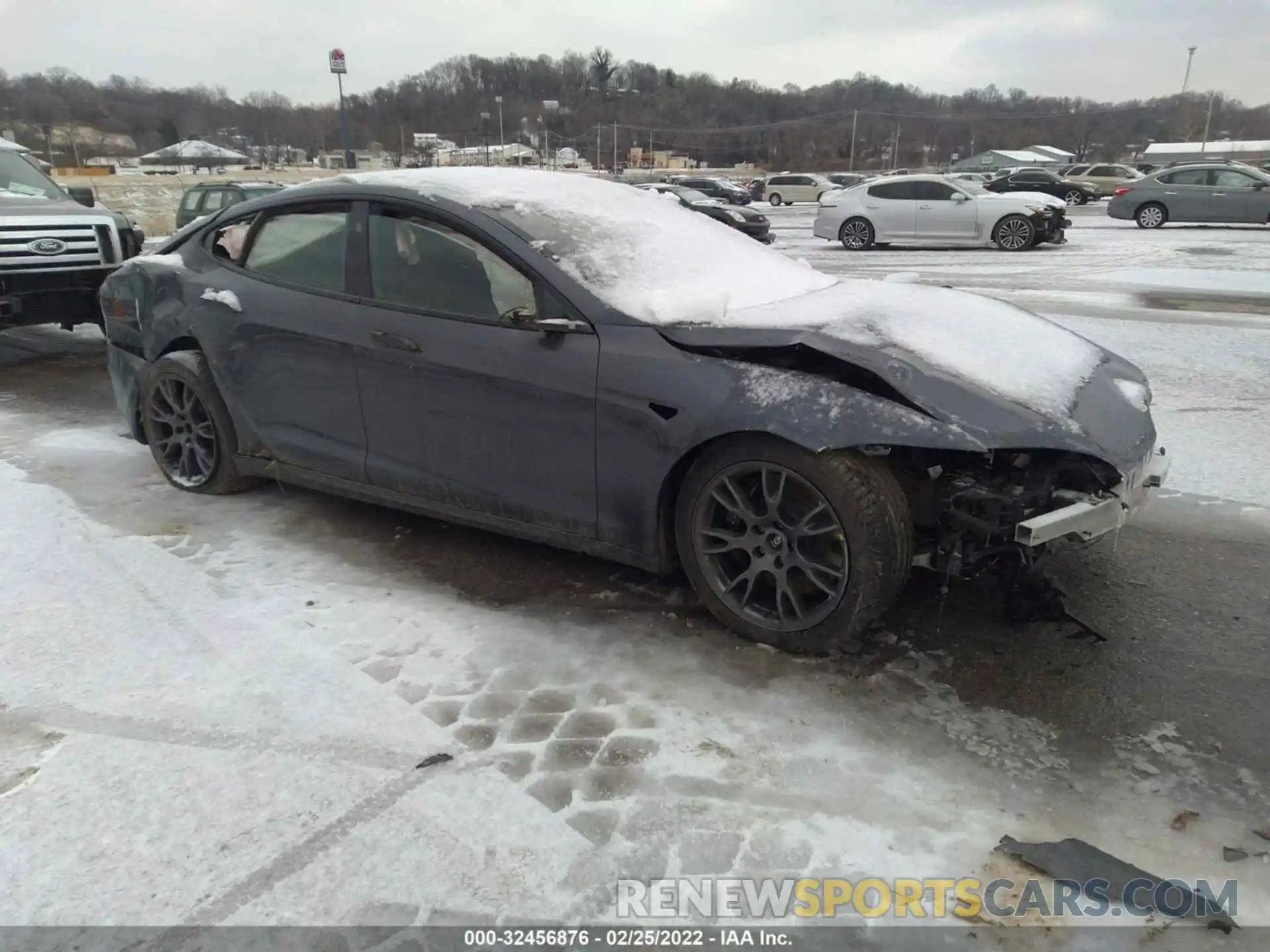 1 Photograph of a damaged car 5YJSA1E68MF438801 TESLA MODEL S 2021