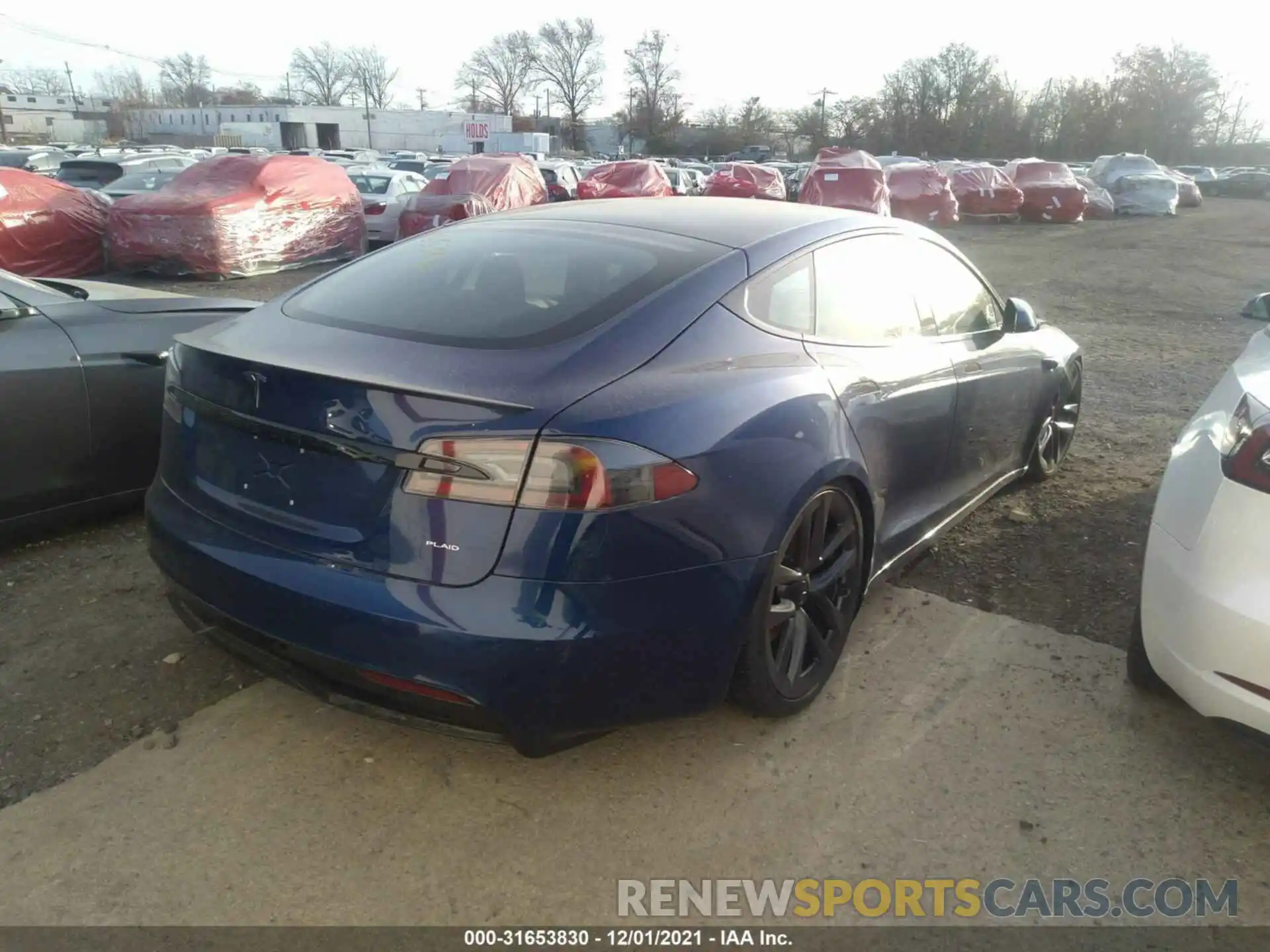 4 Photograph of a damaged car 5YJSA1E69MF438158 TESLA MODEL S 2021