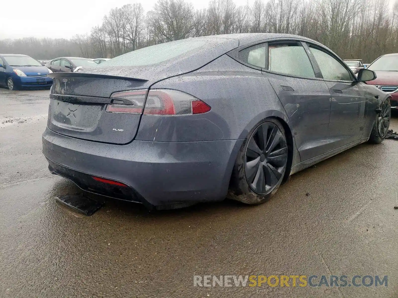 4 Фотография поврежденного автомобиля 5YJSA1E69MF439259 TESLA MODEL S 2021