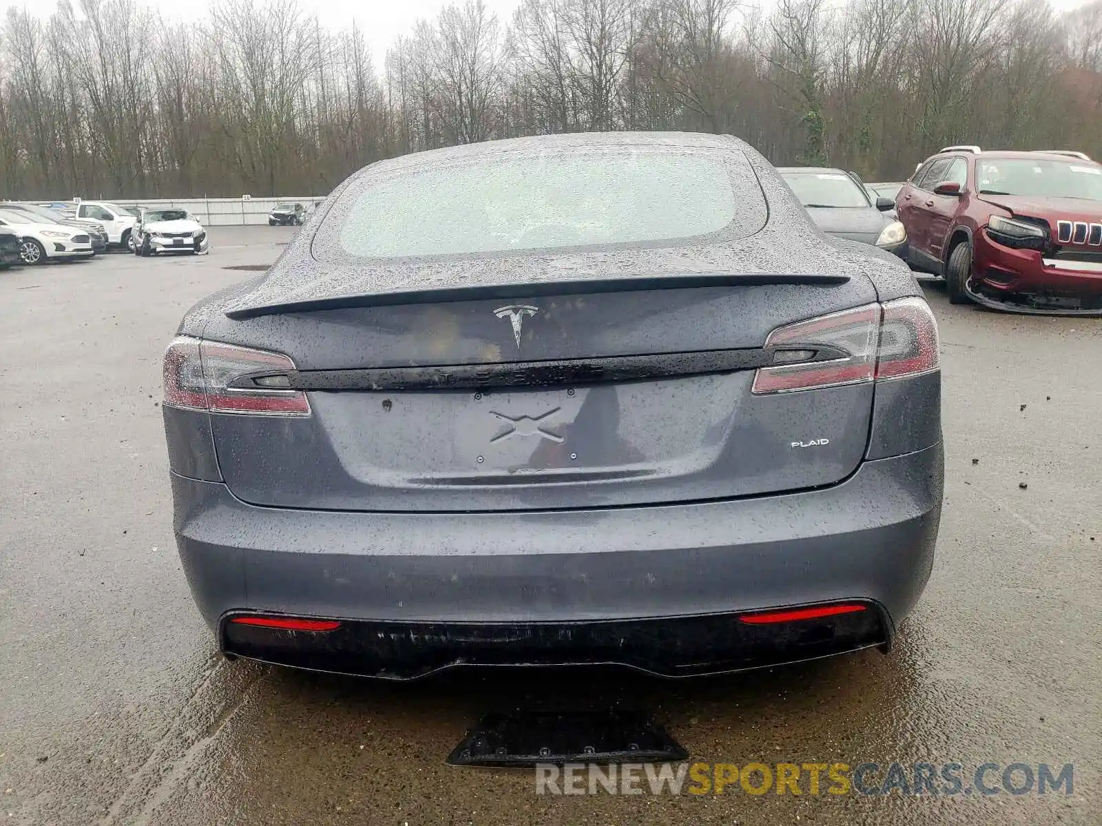 9 Photograph of a damaged car 5YJSA1E69MF439259 TESLA MODEL S 2021