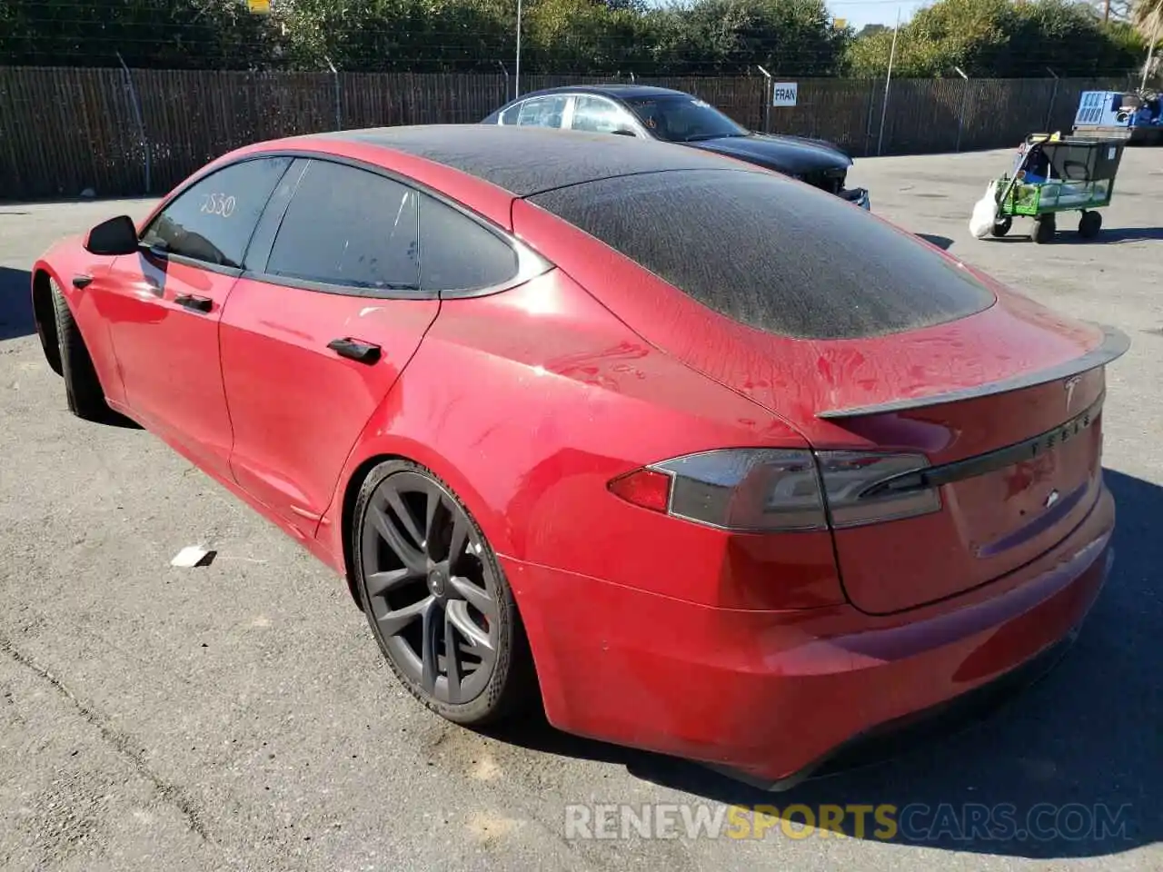 3 Photograph of a damaged car 5YJSA1E69MF446924 TESLA MODEL S 2021