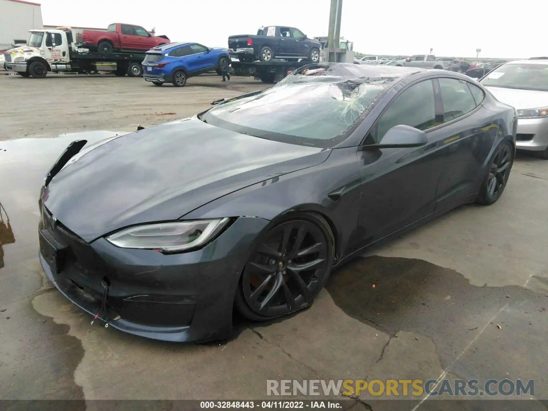 2 Photograph of a damaged car 5YJSA1E69MF451203 TESLA MODEL S 2021