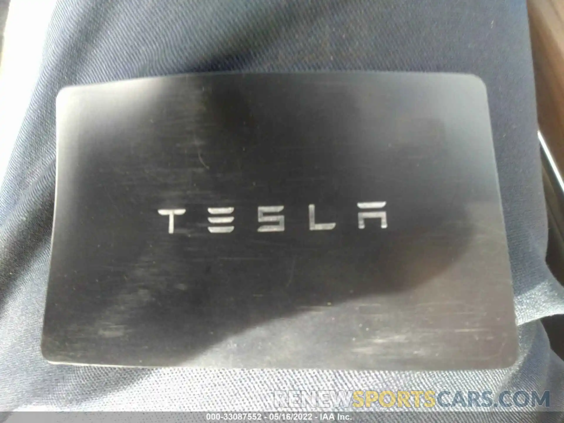 11 Photograph of a damaged car 5YJSA1E6XMF431493 TESLA MODEL S 2021