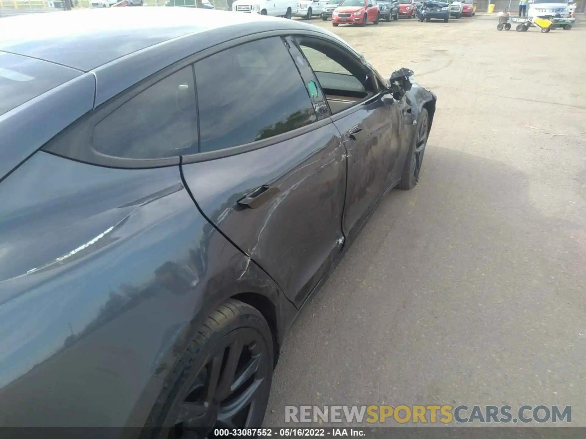 12 Photograph of a damaged car 5YJSA1E6XMF431493 TESLA MODEL S 2021