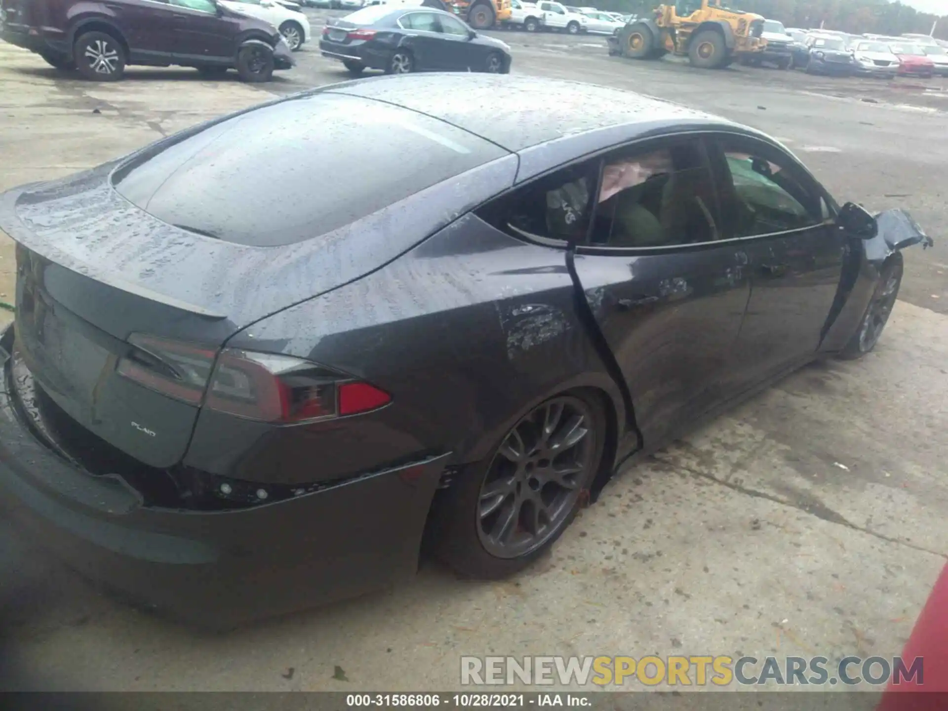 4 Photograph of a damaged car 5YJSA1E6XMF440758 TESLA MODEL S 2021