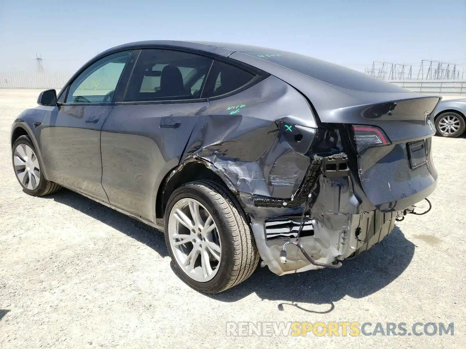 3 Photograph of a damaged car 5YJYGDEE8MF142260 TESLA MODEL S 2021