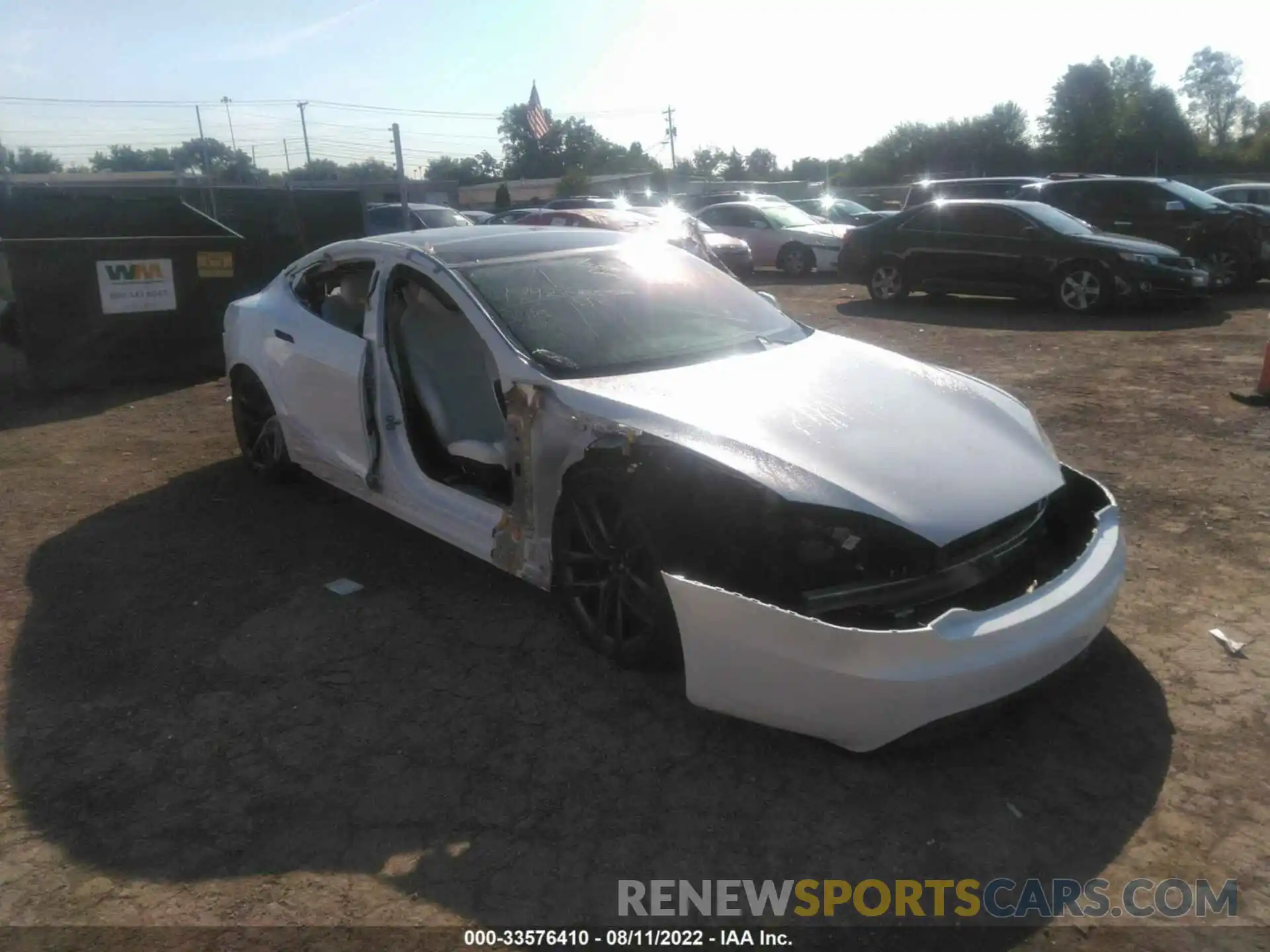 1 Photograph of a damaged car 5YJSA1E50NF467461 TESLA MODEL S 2022