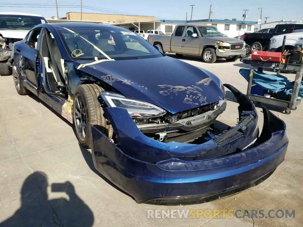 1 Photograph of a damaged car 5YJSA1E51NF458946 TESLA MODEL S 2022