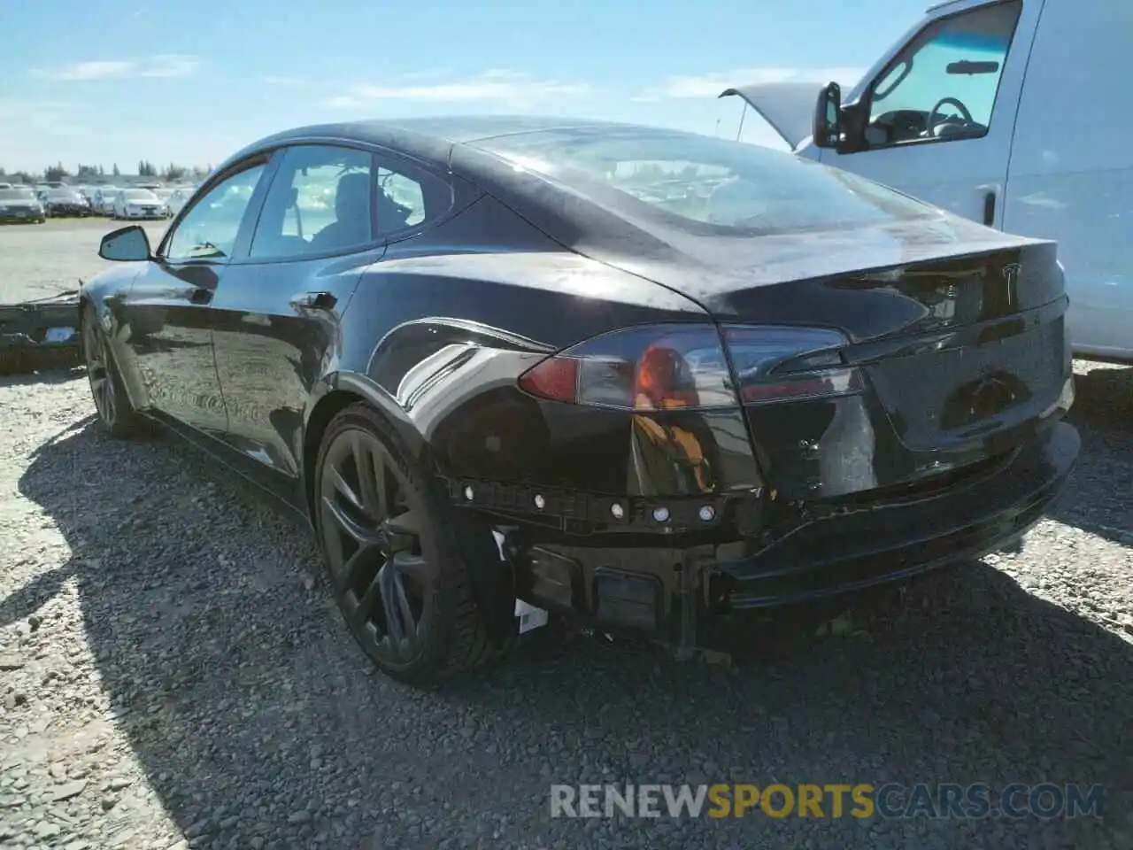 3 Photograph of a damaged car 5YJSA1E51NF465105 TESLA MODEL S 2022