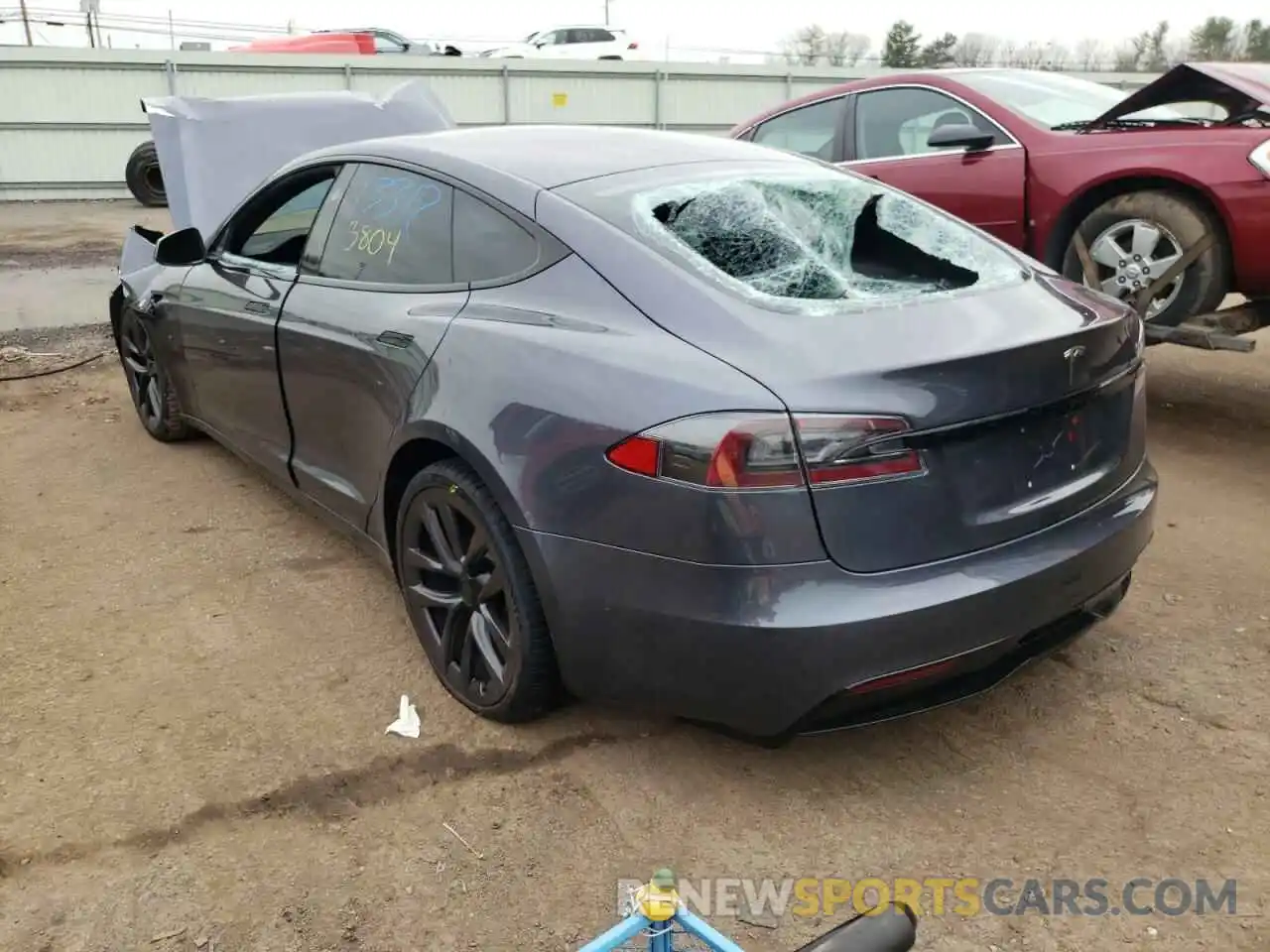 3 Photograph of a damaged car 5YJSA1E52NF469292 TESLA MODEL S 2022