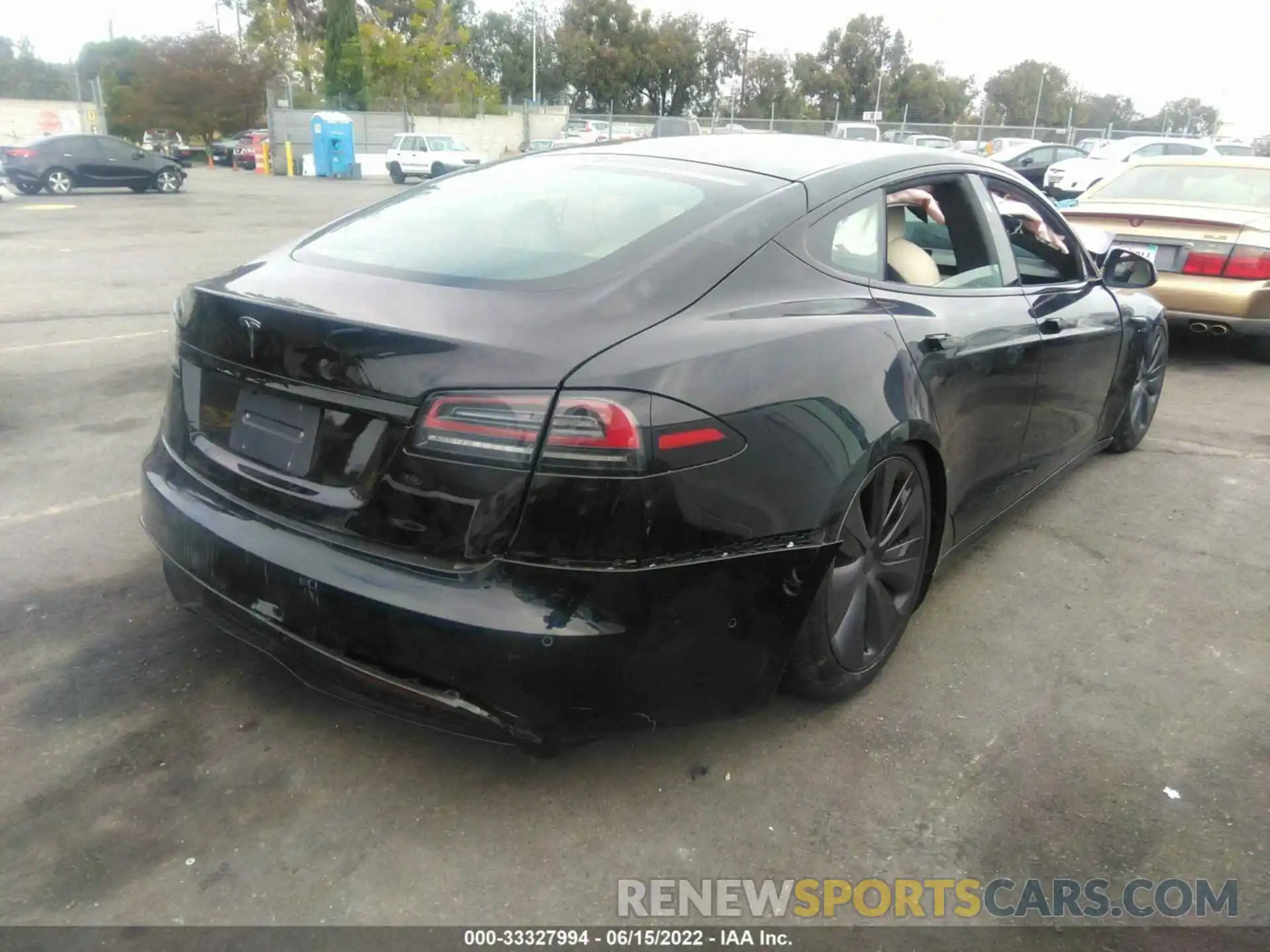 4 Фотография поврежденного автомобиля 5YJSA1E52NF473939 TESLA MODEL S 2022